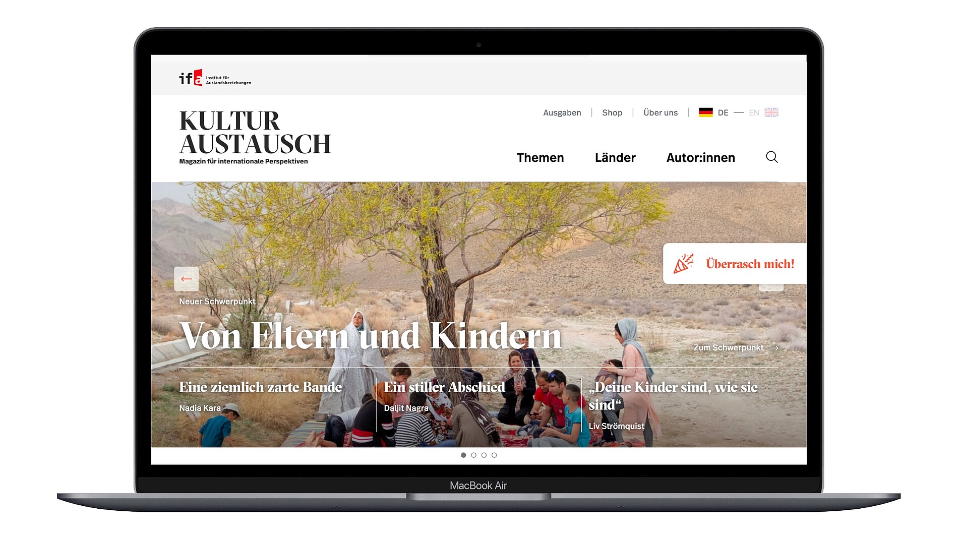 View of the homepage of kulturaustausch.de with a large stage on a Mac.