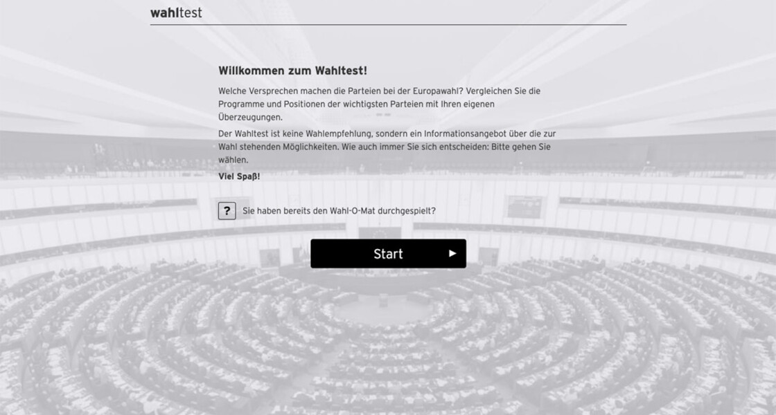 Screenshot of the start page. In the background the European Parliament in Strasbourg